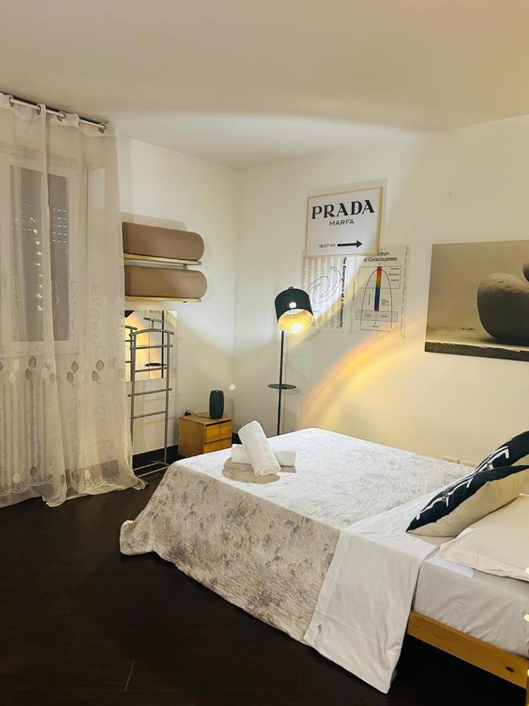 Easy Room Italy Prada 米兰 外观 照片